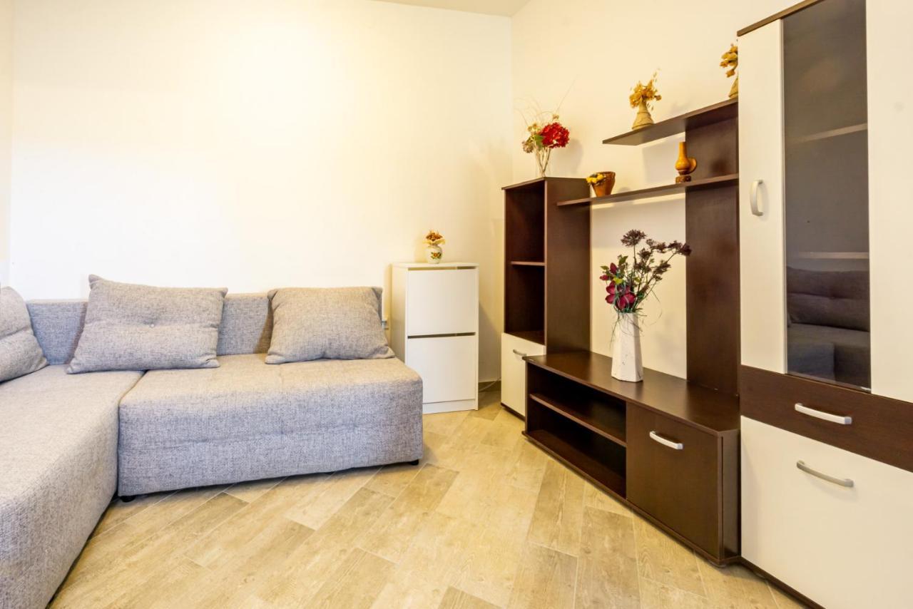 Апартаменти Kob Orog Good Location With Sea Views And Modern Decor Метайна Екстер'єр фото