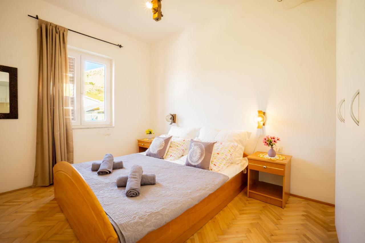 Апартаменти Kob Orog Good Location With Sea Views And Modern Decor Метайна Екстер'єр фото