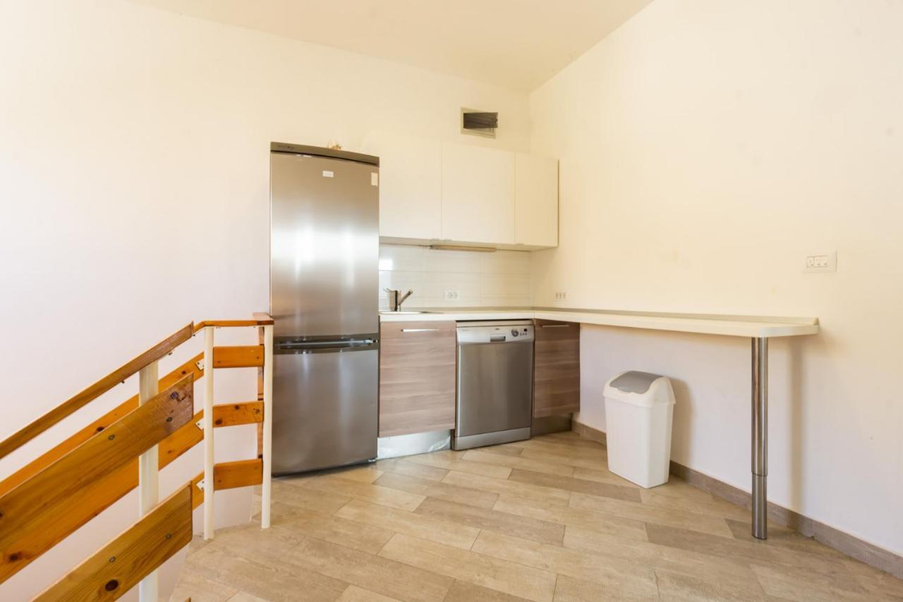 Апартаменти Kob Orog Good Location With Sea Views And Modern Decor Метайна Екстер'єр фото