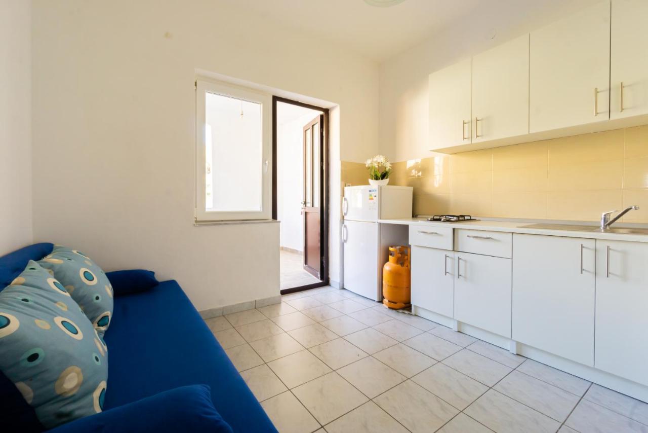 Апартаменти Kob Orog Good Location With Sea Views And Modern Decor Метайна Екстер'єр фото