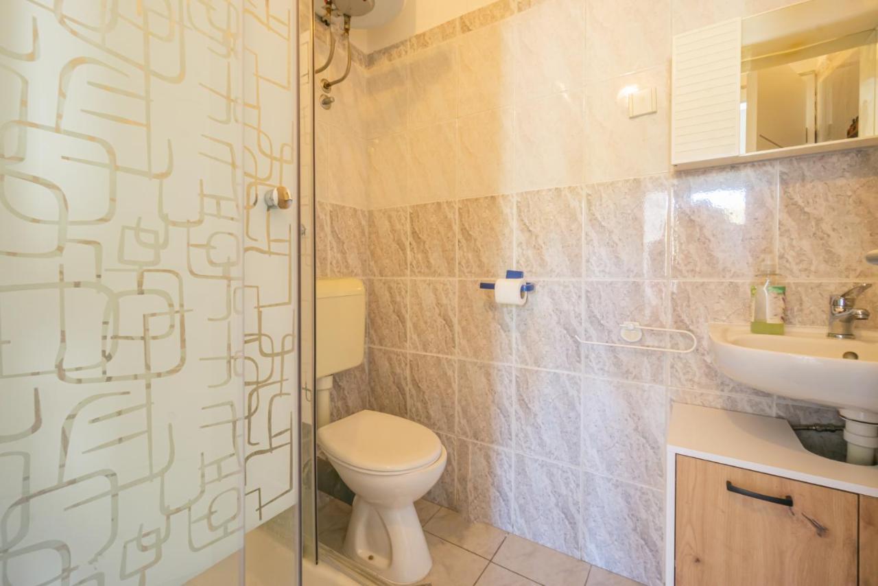 Апартаменти Kob Orog Good Location With Sea Views And Modern Decor Метайна Екстер'єр фото