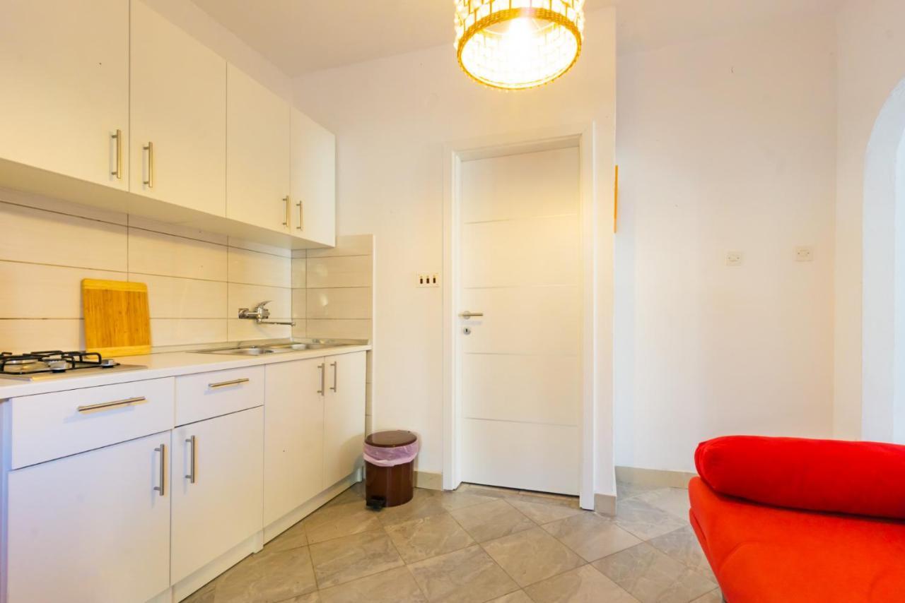 Апартаменти Kob Orog Good Location With Sea Views And Modern Decor Метайна Екстер'єр фото